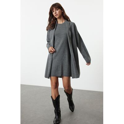 Turkishsouq Graues, gerades Mini-Kleid für Damen, lang, lässig/alltagstauglich Grau M Turkishsouq Graues, gerades Mini-Kleid für Damen, lang, lässig/alltagstauglich Grau M