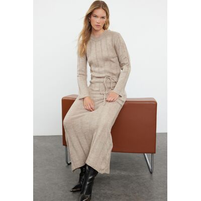 Turkishsouq Beigefarbenes, gerades Maxikleid für Damen, lang, lässig/alltagstauglich Beige M Turkishsouq Beigefarbenes, gerades Maxikleid für Damen, lang, lässig/alltagstauglich Beige M