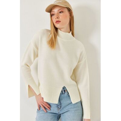 Bianco Lucci Lässiger Rollkragenpullover mit Schlitzen Beige S/M Bianco Lucci Lässiger Rollkragenpullover mit Schlitzen Beige S/M
