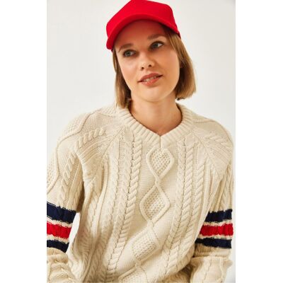 Bianco Lucci Musterierter V-Ausschnitt Fitted Strickpullover Beige S/M Bianco Lucci Musterierter V-Ausschnitt Fitted Strickpullover Beige S/M