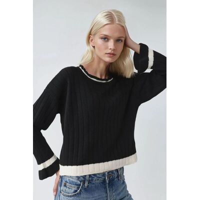 MyFashion Gestreifter Strickpullover mit Rundhalsausschnitt Schwarz Einheitsgröße MyFashion Gestreifter Strickpullover mit Rundhalsausschnitt Schwarz Einheitsgröße