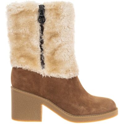 Guess Flache Stiefelette aus Wildleder mit runder Spitze FLRIL4SUE10 woman Beige EU35 Guess Flache Stiefelette aus Wildleder mit runder Spitze FLRIL4SUE10 woman Beige EU35