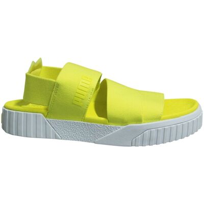 Puma Cali Sandale - Gelbe offene Zeh Slip-On Schuhe - Modell Cali x Selena Gomez Puma Cali Sandale - Gelbe offene Zeh Slip-On Schuhe - Modell Cali x Selena Gomez