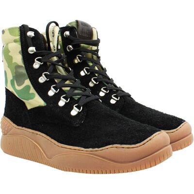 Diadora x McNairy Herrenstiefel in Camouflage/Schwarz Schwarz EU 40,5 / UK 7 Diadora x McNairy Herrenstiefel in Camouflage/Schwarz Schwarz EU 40,5 / UK 7