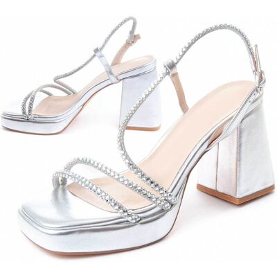 Montevita Fessel-Sandale Festsand5 in Silber Silber EU41 Montevita Fessel-Sandale Festsand5 in Silber Silber EU41