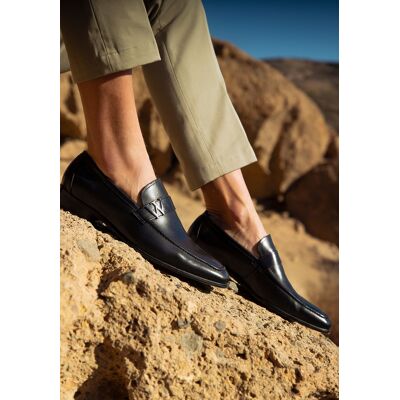 Wittchen Herren-Mokassins aus echtem Leder mit Metalllogo, schwarz Schwarz EU43 Wittchen Herren-Mokassins aus echtem Leder mit Metalllogo, schwarz Schwarz EU43