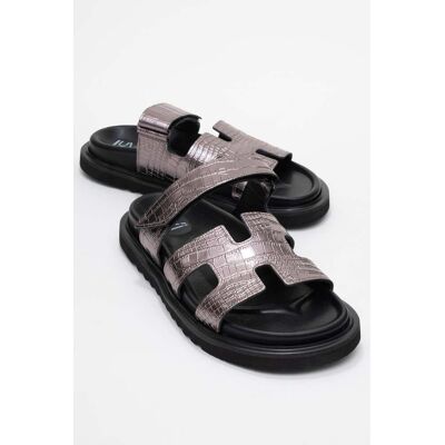 Forever & Always Loana Leder Slide Sandale Silber EU 37 Forever & Always Loana Leder Slide Sandale Silber EU 37