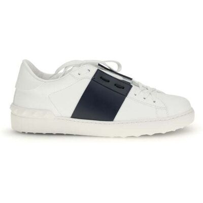 Valentino Garavani schwarze Kalbsleder Bos Taurus Low-Top Sneakers Schwarz EU40 Valentino Garavani schwarze Kalbsleder Bos Taurus Low-Top Sneakers Schwarz EU40