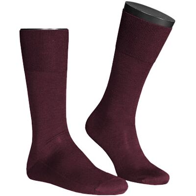 Falke Herren Seidensocken rot Seide unifarben 41-42 Falke Herren Seidensocken rot Seide unifarben 41-42