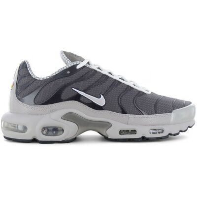 Nike Air Max Plus TN - Year of The Snake - Herren Sneakers Schuhe Grau IB7679-200 Grau 40.5 Nike Air Max Plus TN - Year of The Snake - Herren Sneakers Schuhe Grau IB7679-200 Grau 40.5
