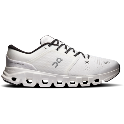 ON Cloud X 5 White / Black White / Black Eu 48 ON Cloud X 5 White / Black White / Black Eu 48