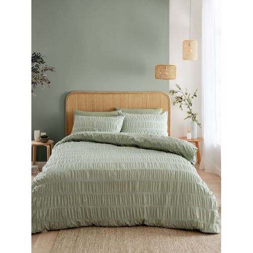 Catherine Lansfield Catherine Lansfield Sage Green Seersucker Easy Care Duvet Cover Set