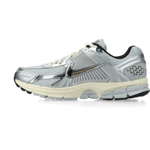 Nike Zoom Vomero 5 (grey fog / chrome / metallic silver) - 45.5 Men Nike Zoom Vomero 5 (grey fog / chrome / metallic silver) - 45.5 Men