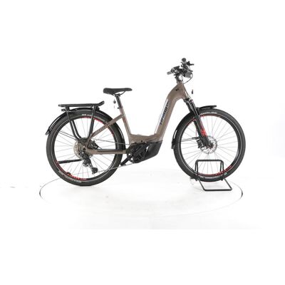 Haibike Trekking 8 Trekking E-Bike Tiefeinsteiger 2024 sand red blue gloss 46 cm Haibike Trekking 8 Trekking E-Bike Tiefeinsteiger 2024 sand red blue gloss 46 cm