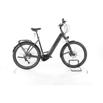 Bulls Iconic EVO 1 Trekking E-Bike Tiefeinsteiger emerald green matt 54 cm Bulls Iconic EVO 1 Trekking E-Bike Tiefeinsteiger emerald green matt 54 cm