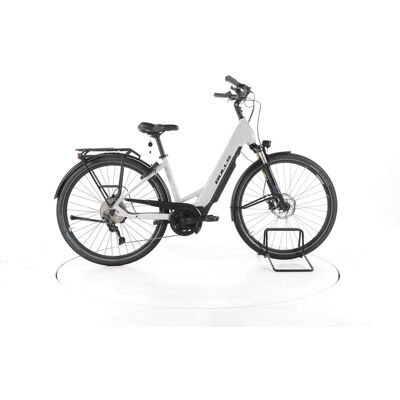 Bulls Lacuba EVO 10 Trekking E-Bike Tiefeinsteiger grey glossy 45 cm Bulls Lacuba EVO 10 Trekking E-Bike Tiefeinsteiger grey glossy 45 cm