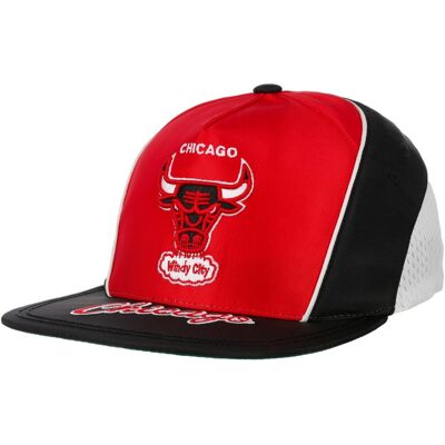 Freethrow Snap Bulls Cap by Mitchell & Ness rot One Size male Freethrow Snap Bulls Cap by Mitchell & Ness rot One Size male