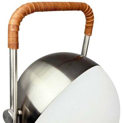 Dyberg Larsen LED-Akkutischleuchte Mova, braun, IP44 dimmbar, chrom / silber, für Wohn- / Esszimmer, Metall, Skandinavisch Dyberg Larsen LED-Akkutischleuchte Mova, braun, IP44 dimmbar, chrom / silber, für Wohn- / Esszimmer, Metall, Skandinavisch