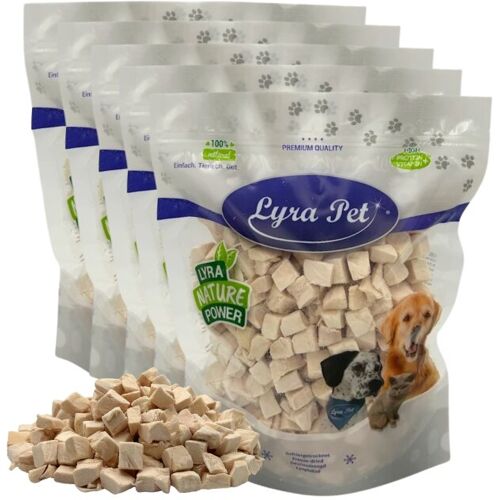 Lyra Pet GmbH 1 kg (5 x 200 g) Lyra Pet® Hühnerbrustwürfel gefriergetrocknet