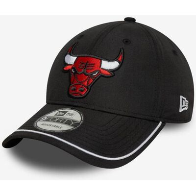 New Era Piping 9FORTY Kappe Chicago Bulls schwarz rein rot weiß male New Era Piping 9FORTY Kappe Chicago Bulls schwarz rein rot weiß male