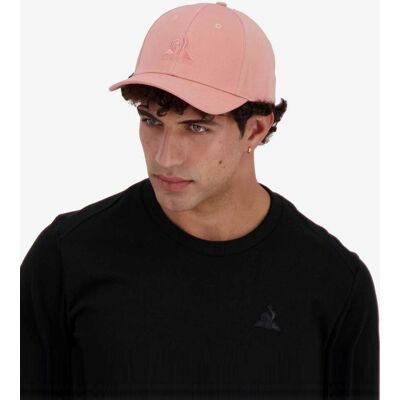 Le Coq Sportif Essential T/T Kappe rosa - S-M male Le Coq Sportif Essential T/T Kappe rosa - S-M male