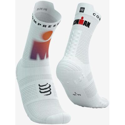 Compressport Pro Racing v4.0 Run High - Ironman 2025 Socken weiß/violett - T1 unisex Compressport Pro Racing v4.0 Run High - Ironman 2025 Socken weiß/violett - T1 unisex