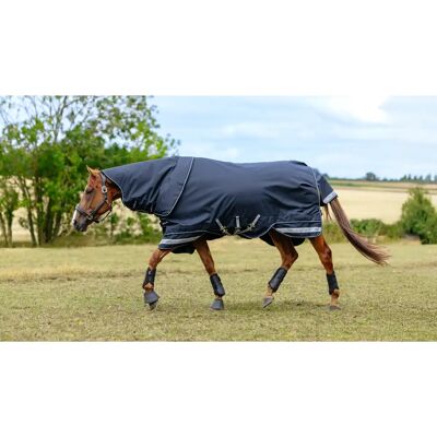 Outdoor-Decke für Pferde LeMieux Arika Storm-Tek 200g Bleu 145 cm Outdoor-Decke für Pferde LeMieux Arika Storm-Tek 200g Bleu 145 cm