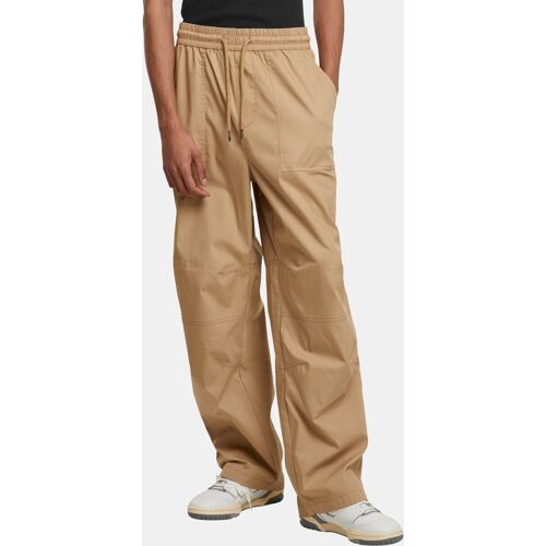 Urban Classics Loose Fit Pants With Darts Herren in Farbe Beige in Gr. M