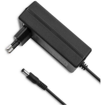 Qoltec 50779, Universal, Indoor, 220 - 240 V, 50 - 60 Hz, 20 W, 5 V (20 W), Notebook Netzteil, Schwarz Qoltec 50779, Universal, Indoor, 220 - 240 V, 50 - 60 Hz, 20 W, 5 V (20 W), Notebook Netzteil, Schwarz
