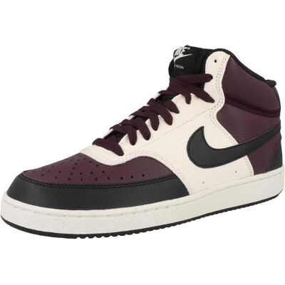 Nike Mid Sneakers - Retro Basketball Style - Traktion Nike Mid Sneakers - Retro Basketball Style - Traktion