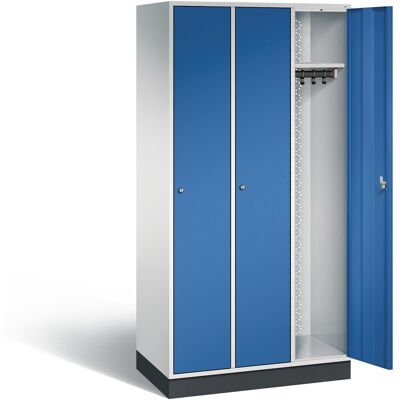 C+P Garderobenschrank Intro, H1950xB920xT490mm, Front Enzianblau, Korpus Lichtgrau (8170-301) ; C + P Möbelsysteme (8170-301 S10007) C+P Garderobenschrank Intro, H1950xB920xT490mm, Front Enzianblau, Korpus Lichtgrau (8170-301) ; C + P Möbelsysteme (8170-301 S10007)