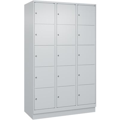 C + P Möbelsysteme C+P Schließfachschrank Classic PLUS, Sockel, 3 Abteile, 1950x1200x500mm, 7035/70 Innenhöhe Gefach oben (oberes 365 mm Front RAL 7035 Lichtgrau ; C + P (080020-325 S10009) C + P Möbelsysteme C+P Schließfachschrank Classic PLUS, Sockel, 3 Abteile, 1950x1200x500mm, 7035/70 Innenhöhe Gefach oben (oberes 365 mm Front RAL 7035 Lichtgrau ; C + P (080020-325 S10009)