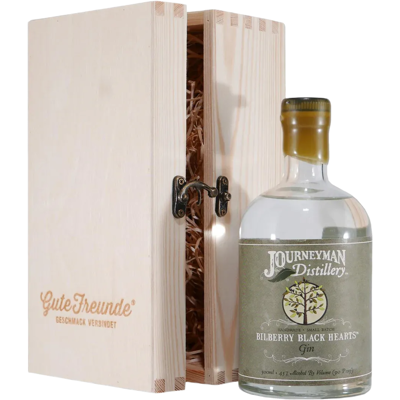 Journeyman Distillery Journeyman Bilberry Black Hearts Gin mit Geschenk-Holzkiste Journeyman Distillery Journeyman Bilberry Black Hearts Gin mit Geschenk-Holzkiste
