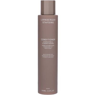 Lernberger Stafsing Conditioner - Hydratisierend & Stärkend 250ml Lernberger Stafsing Conditioner - Hydratisierend & Stärkend 250ml