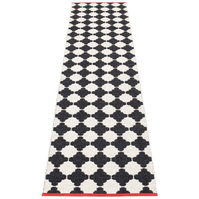Pappelina, Marre Teppich 70x300 cm black / vanilla coral stripe Pappelina, Marre Teppich 70x300 cm black / vanilla coral stripe