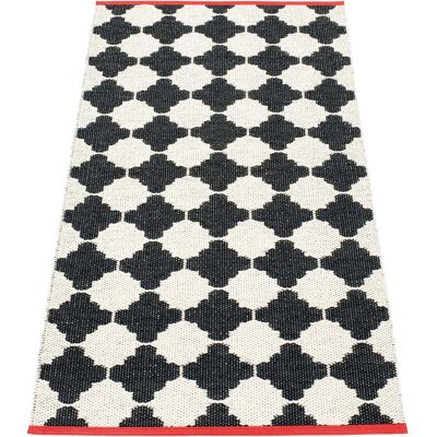 Pappelina, Marre Teppich 70x150 cm black / vanilla coral stripe Pappelina, Marre Teppich 70x150 cm black / vanilla coral stripe