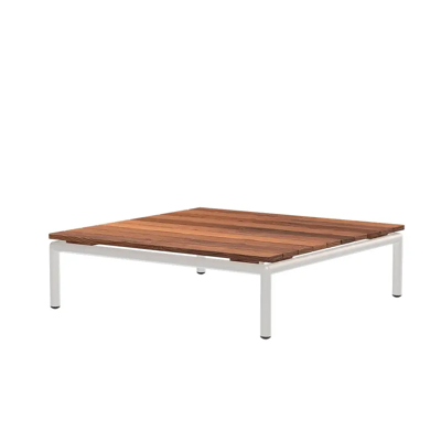 Houe, LEVEL / LEVEL 2 Couchtisch 81x81 cm Esche/weiß Houe, LEVEL / LEVEL 2 Couchtisch 81x81 cm Esche/weiß