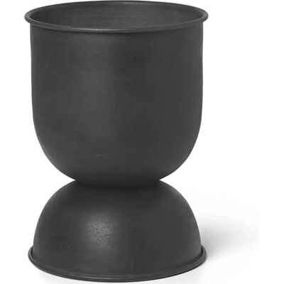 Ferm Living - Hourglass Blumentopf - Schwarz - Metall - Pflanzgefäß - Klein Ferm Living - Hourglass Blumentopf - Schwarz - Metall - Pflanzgefäß - Klein