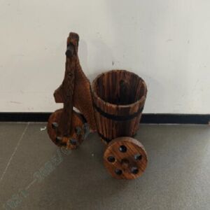 Costway Rustikaler Holz-Dreirad-Blumenkübel Fässer-Blumentopf-Wagen mit Ablauflöch für Gemüse- Kräuteranbau Kaffee Costway Rustikaler Holz-Dreirad-Blumenkübel Fässer-Blumentopf-Wagen mit Ablauflöch für Gemüse- Kräuteranbau Kaffee