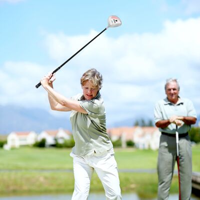 Costway Golf Driver für Damen 460CC Golfschläger aus Aluminium für Rechtshänder mit Schlägerhaube & Graphitschaft Costway Golf Driver für Damen 460CC Golfschläger aus Aluminium für Rechtshänder mit Schlägerhaube & Graphitschaft