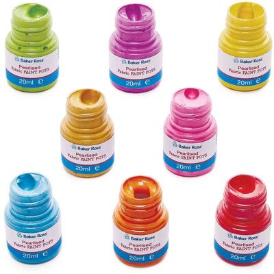 Baker Ross Mini Farbtöpfe für Stoffmalerei mit Perlglanzeffekt (pro Set 8) Stoffmalerei Baker Ross Mini Farbtöpfe für Stoffmalerei mit Perlglanzeffekt (pro Set 8) Stoffmalerei