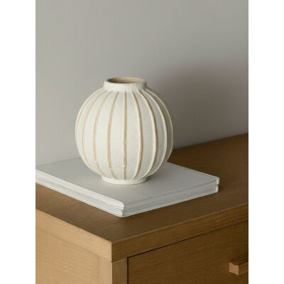 Spher Vase beige - Kenay Home Beige 25,5 cm x 25 cm Spher Vase beige - Kenay Home Beige 25,5 cm x 25 cm