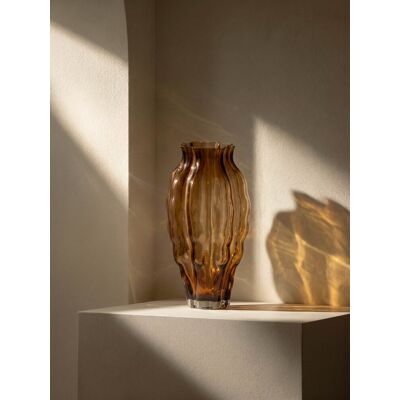 Muse kleine Vase - Kenay Home Braun 24 cm x 13 cm Muse kleine Vase - Kenay Home Braun 24 cm x 13 cm
