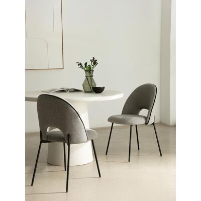 Vilna gepolsterter Stuhl in Grau mit schwarzem Besatz - Kenay Home Grau 84,5 cm x 50 cm Vilna gepolsterter Stuhl in Grau mit schwarzem Besatz - Kenay Home Grau 84,5 cm x 50 cm