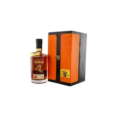 Ron Malteco Malteco Selección Anniversary 1992 – 30 Years Old Rum 42,4 % Vol. 0,7 l Edición Limitada in Holzbox