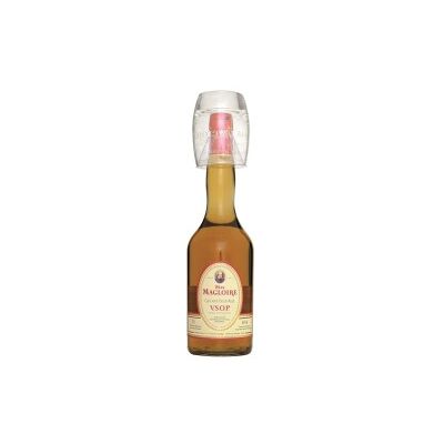 Père Magloire Calvados VSOP 40% Vol. 0,7 Liter incl. Glas Père Magloire Calvados VSOP 40% Vol. 0,7 Liter incl. Glas
