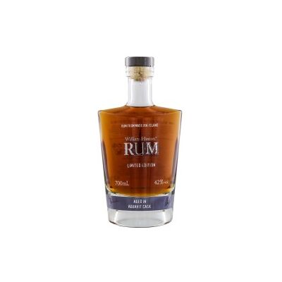 William Hinton Rum Limited Edition – 6 Years Old – Aged in Aquavit Cask – 42 % Vol. – 0,7 Liter William Hinton Rum Limited Edition – 6 Years Old – Aged in Aquavit Cask – 42 % Vol. – 0,7 Liter