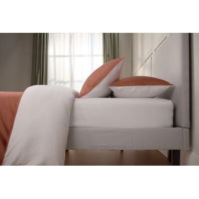 Emma Silken Satin Spannbettlaken Hellgrau 180x200cm Emma Silken Satin Spannbettlaken Hellgrau 180x200cm