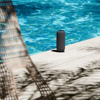 Motorola - Moto Sound Flow - Carbon - 30 W - Tragbarer Lautsprecher Motorola - Moto Sound Flow - Carbon - 30 W - Tragbarer Lautsprecher