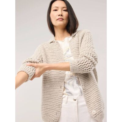Walbusch Strickjacke mit Leinen, normale Größen, Farbe Beige, 50, edles Leinenmix-Bändchengarn leicht & atmungsaktiv Damen Walbusch Strickjacke mit Leinen, normale Größen, Farbe Beige, 50, edles Leinenmix-Bändchengarn leicht & atmungsaktiv Damen